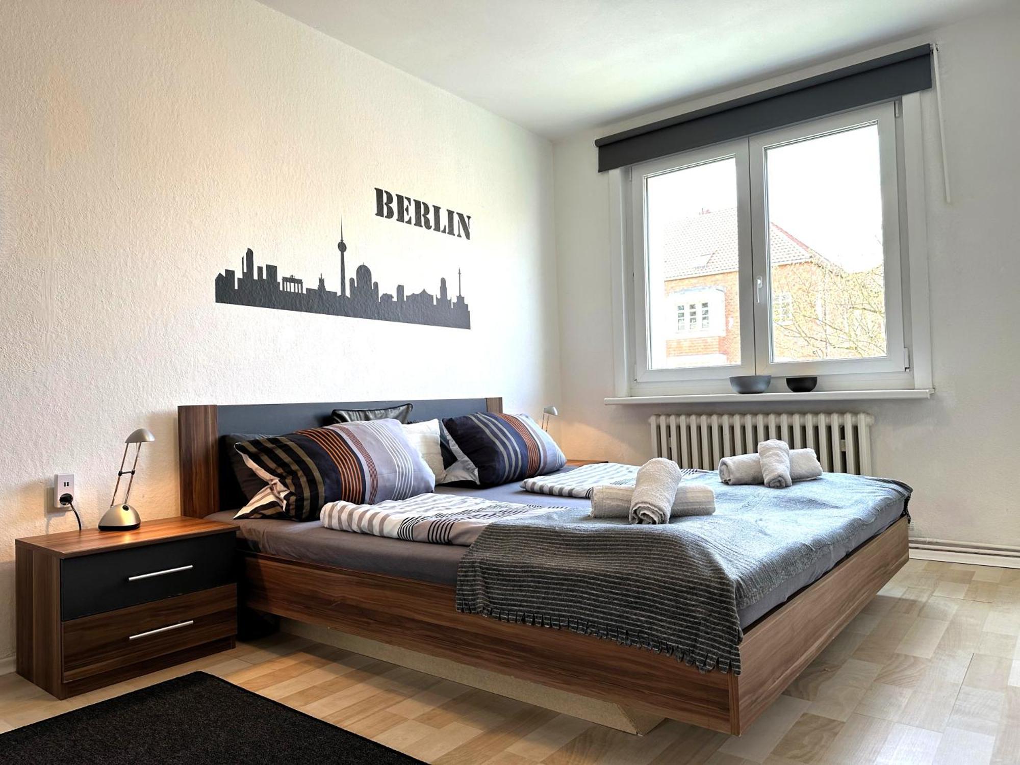 "Ideal" - Berlin Zu Zweit - Citynah, Verkehrsguenstig, Wlan, Supermarkt, Flexibler Check-In Ngoại thất bức ảnh